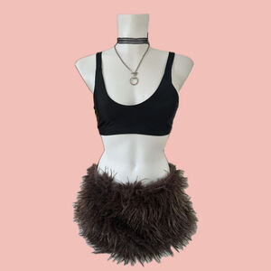 🧡 2 for 10$
 Faux Fur Mini Skirt NWT Size L – Y2K Snow Bunny